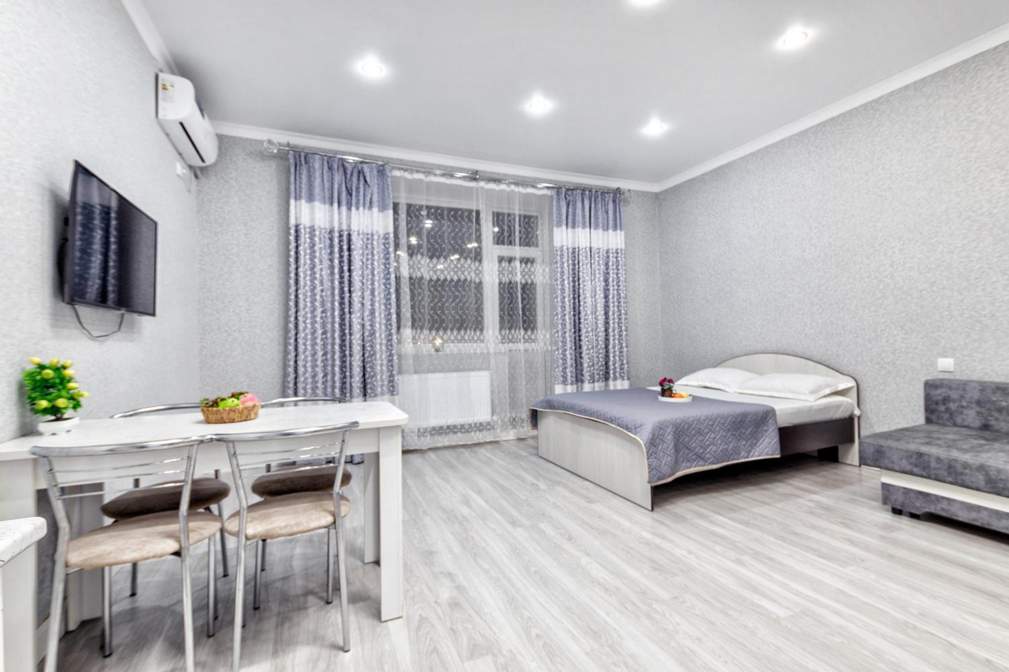 Прекрасная Студия В Элитном Доме Pavlodar Bagian luar foto